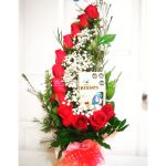 Arreglo 12 rosas más kisses, imagen-2