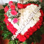 Corazón cojín claveles y rosas, imagen-2